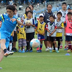 配球を３つの角度に分けてあげるとボレーシュートは上達する サカイク