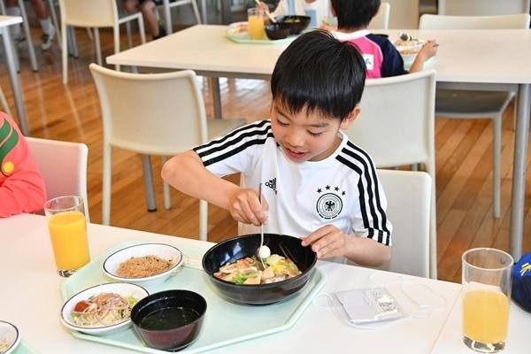 食事もトレーニング スポーツをする子どもに大切な 消化吸収 を高める方法とは サカイク